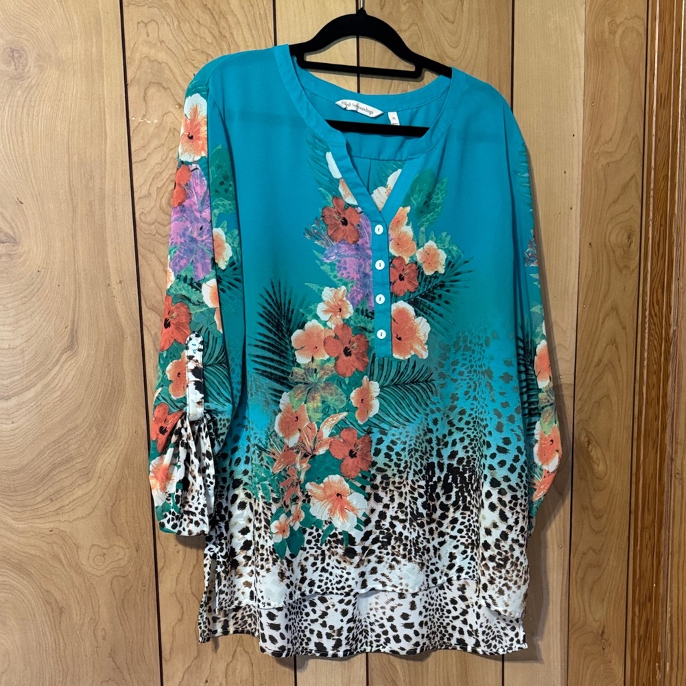 Soft Surroundings Turquoise Floral Henley Tunic